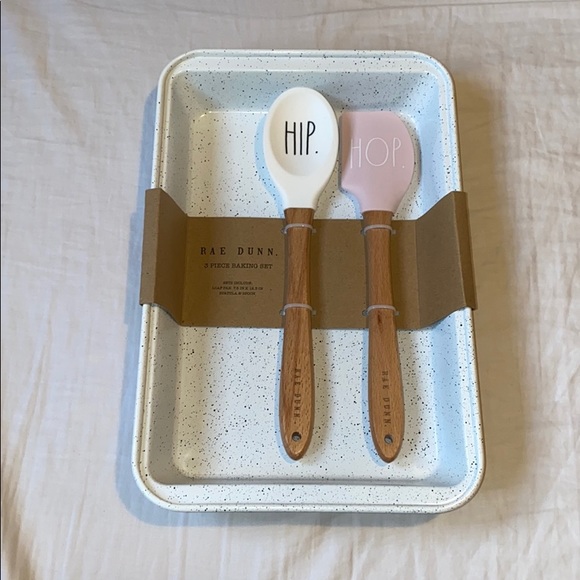 Rae Dunn Other - Rae Dunn 3 Piece Baking Set